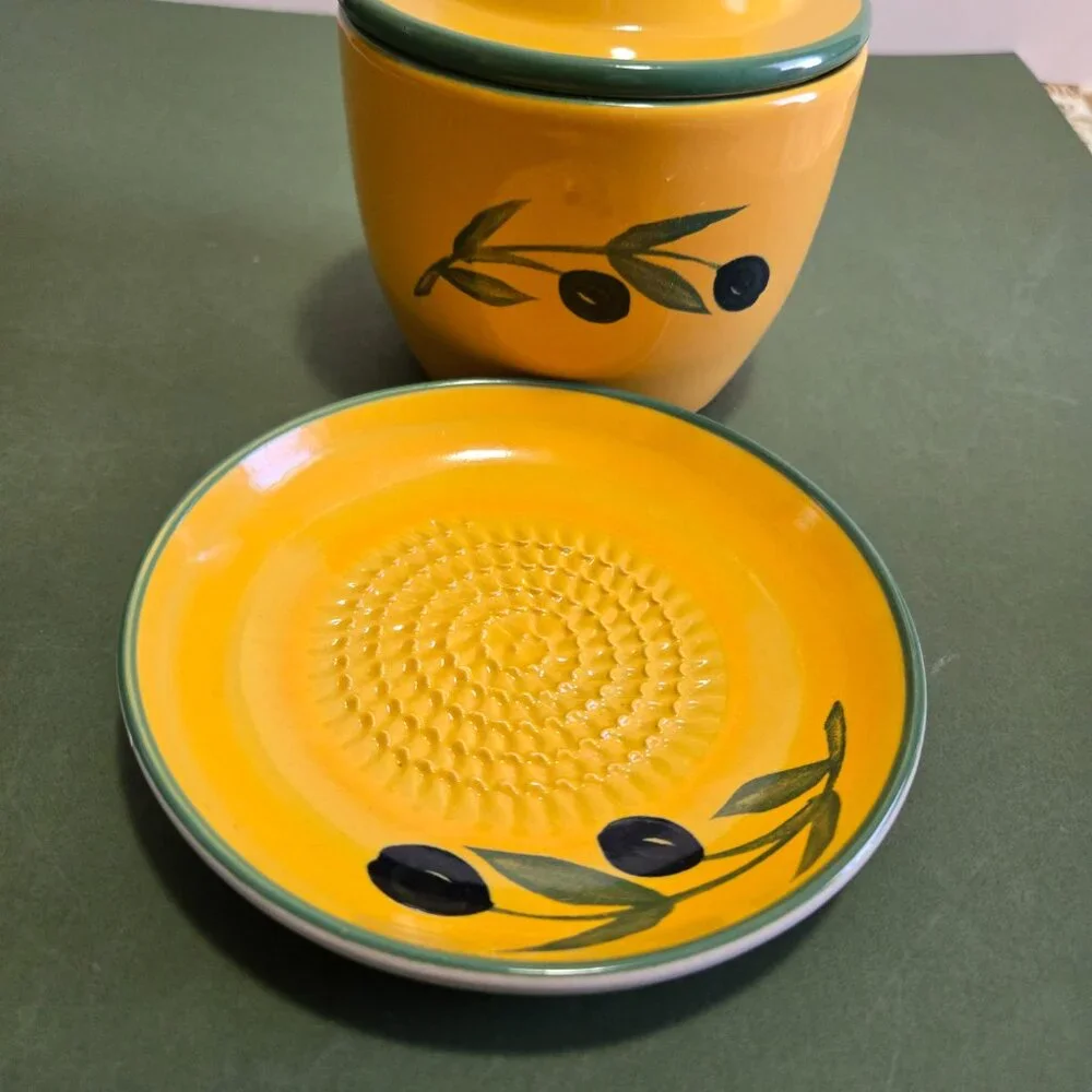 Garlic Pot/Keeper - Picture 3 of 11